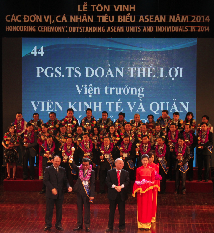 Một nhà lãnh đạo giỏi !