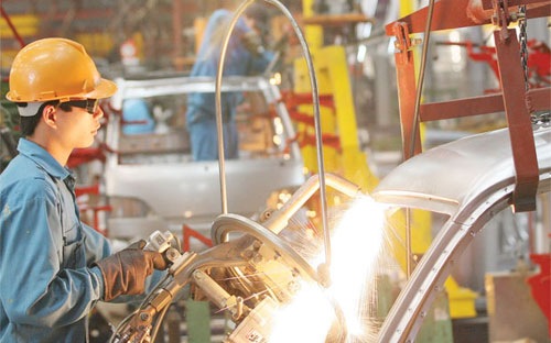 Tọa đàm “Cơ cấu lại nền kinh tế”: Đề xuất nhiều giải pháp thực hiện