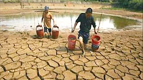 Thượng nguồn tích nước, hạ nguồn… khan!